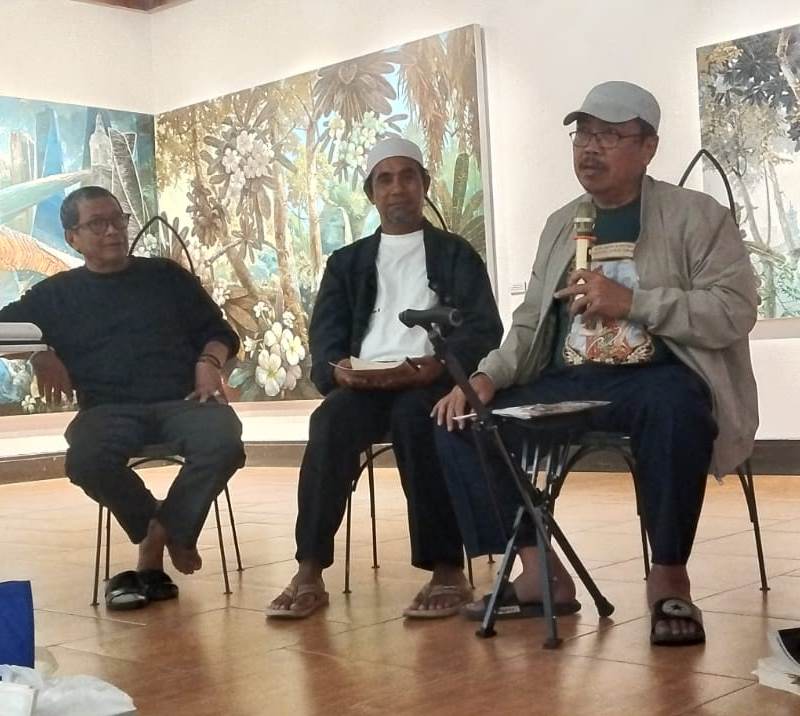 BEDAH BUKU DI ACARA PAMERAN LUKISAN